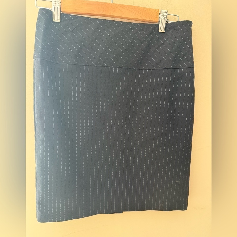 Vintage Y2K Charlotte Russe pencil Skirt Small Black Pleated Pinstripe Button